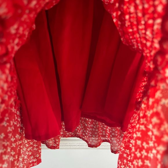 FREE SHIPPING ress; soft red and white; gathered areas for fun flirty; tie open - Picture 7 of 10